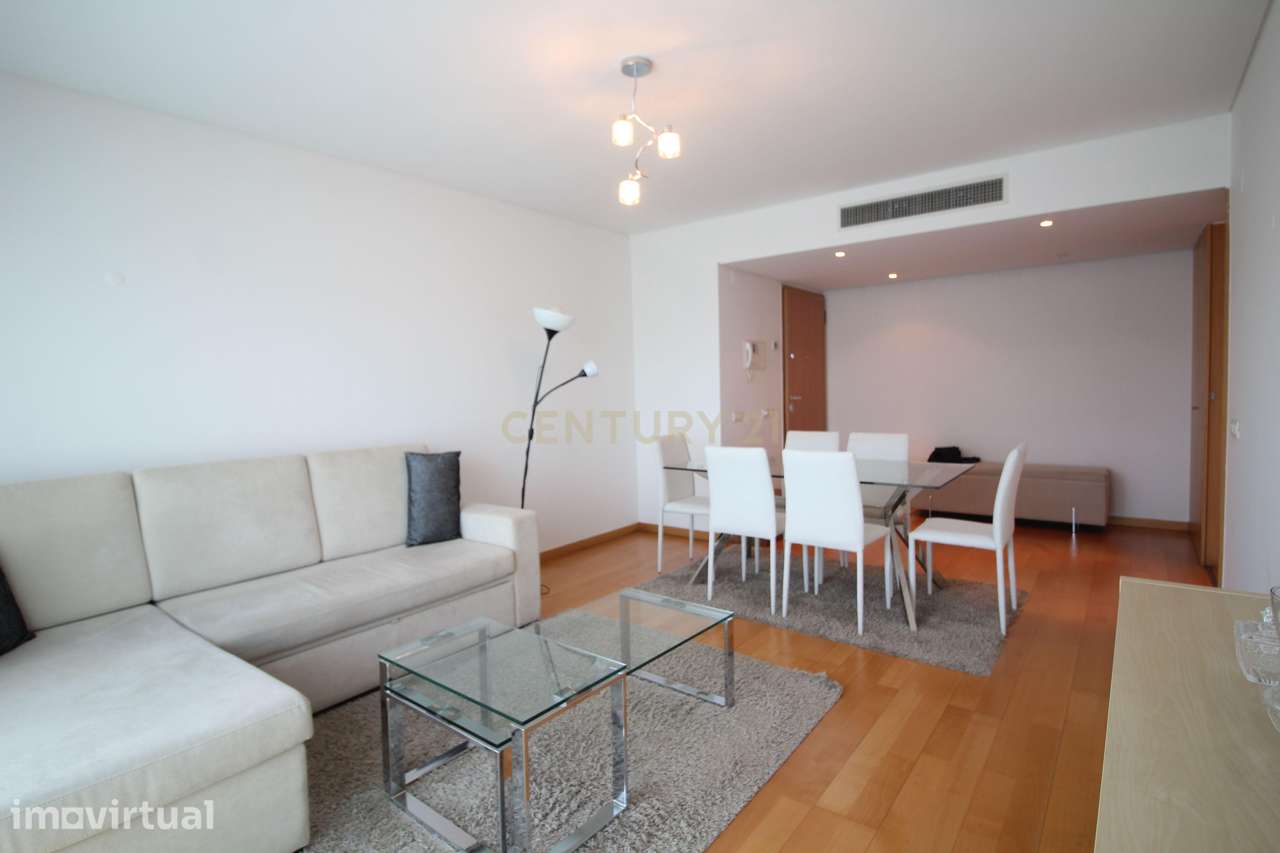 Elegante T2 no 6.º piso do Alcântara Rio, em estado de novo, com estac - Grande imagem: 3/14