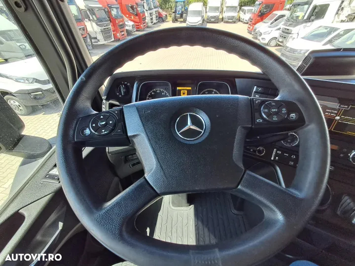 Mercedes-Benz actros 1853 automat - 11
