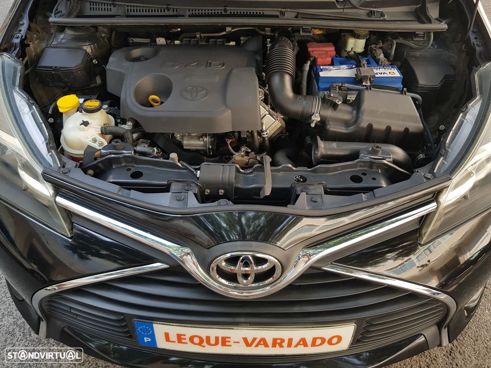 Toyota Yaris 1.4 D-4D Sport+Navi - 27