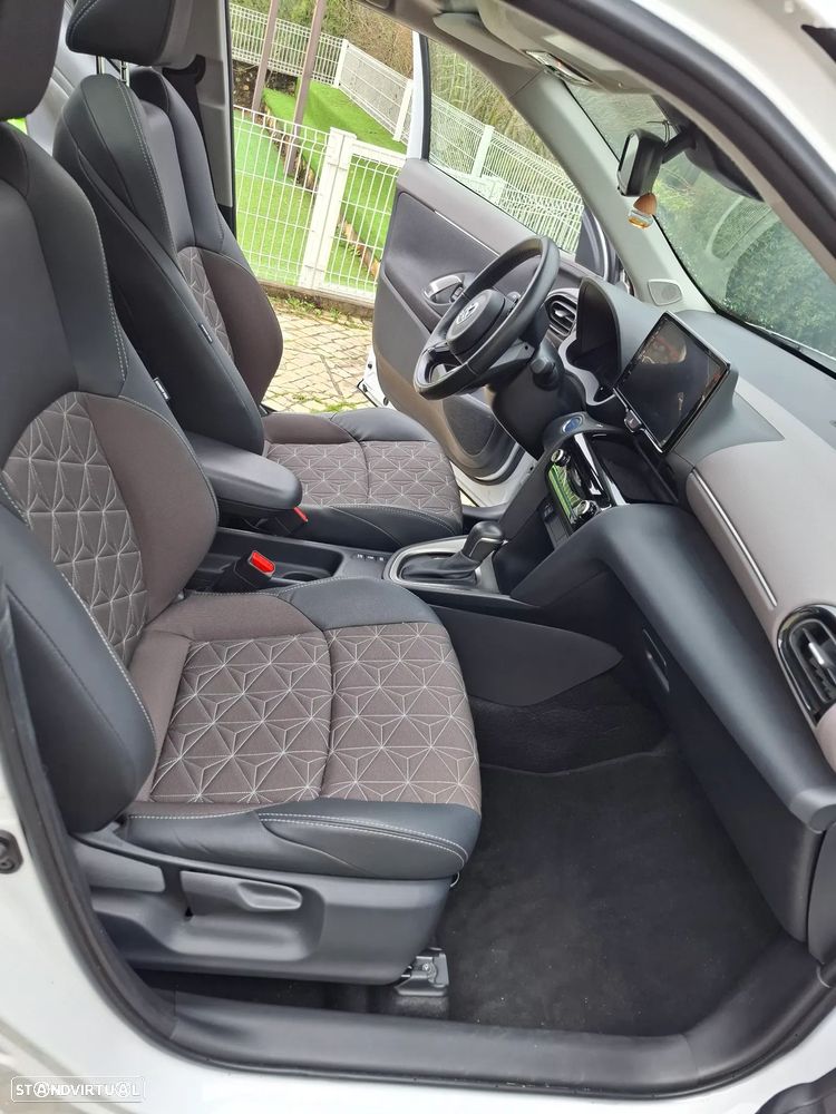 Toyota Yaris Cross 1.5 HDF Luxury - 7