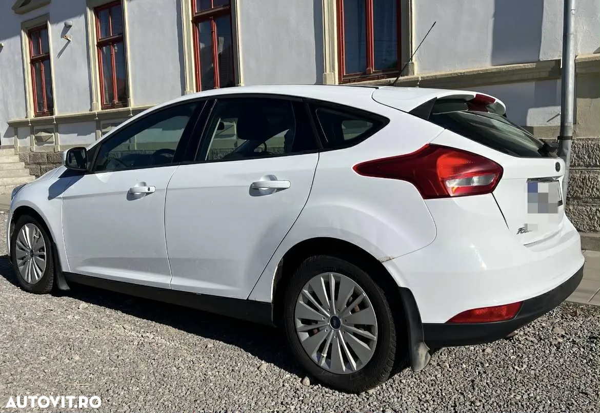 Ford Focus 1.5 TDCi Trend - 5
