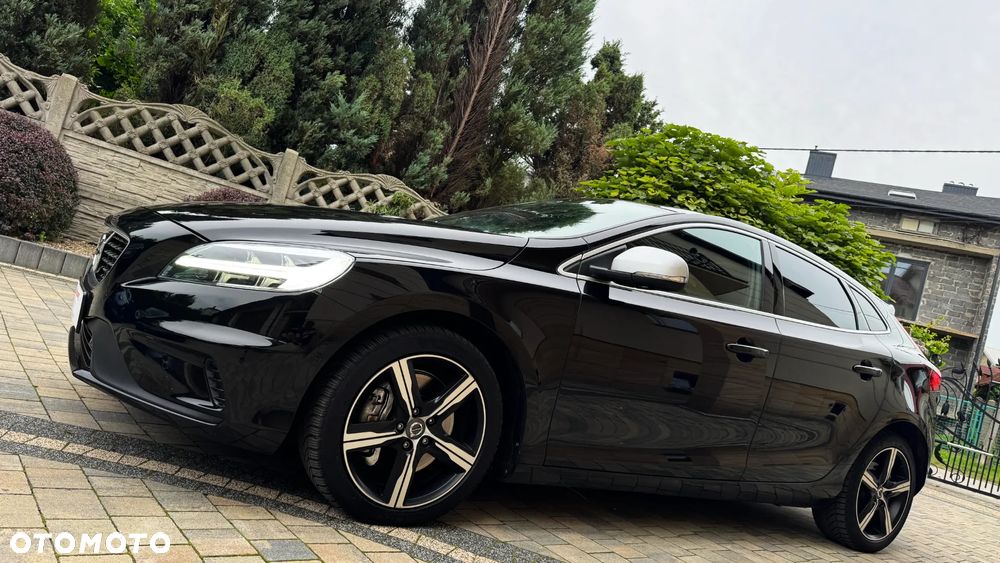Volvo V40 ver-t3-r-design - 4