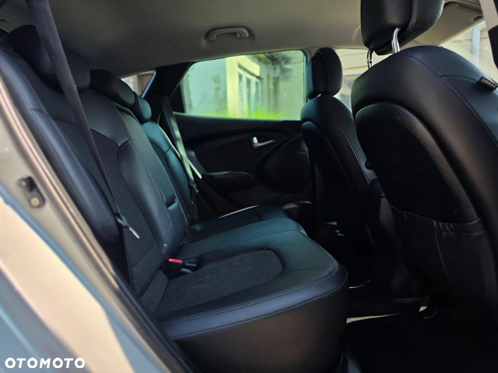 Hyundai ix35 - 23