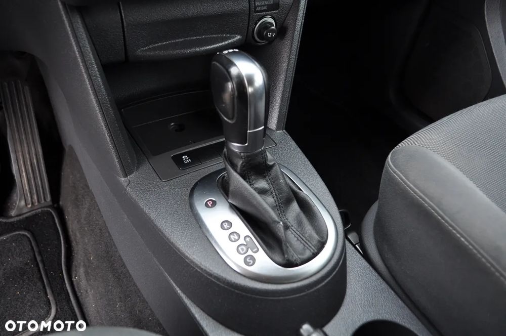Volkswagen Caddy Comfortline DSG - 17