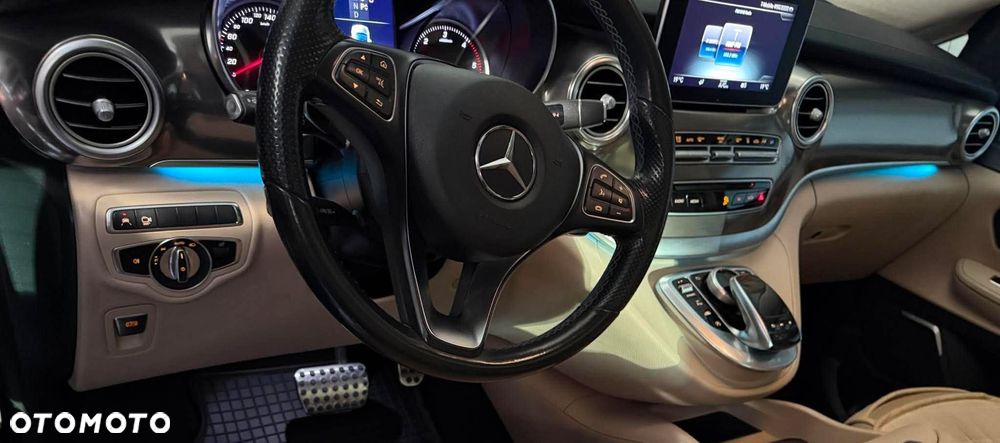 Mercedes-Benz Klasa V 250 (BlueTEC) d Avantgarde 7G-Tronic (d³ugi) - 31