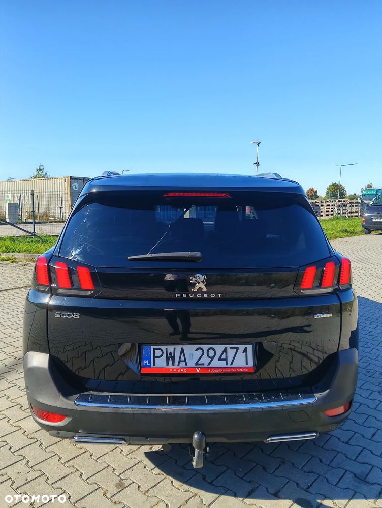 Peugeot 5008 2019 photo 3