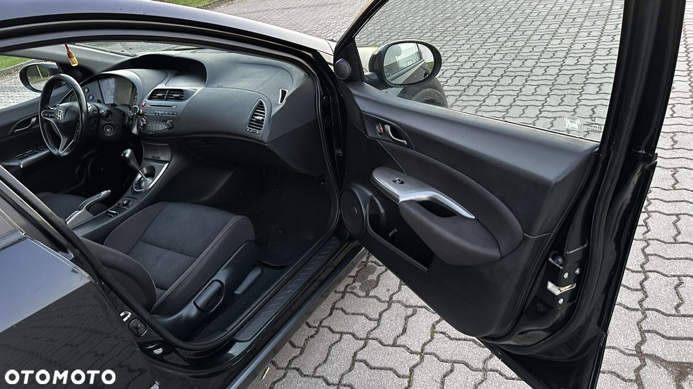 Honda Civic 1.8 Comfort - 16