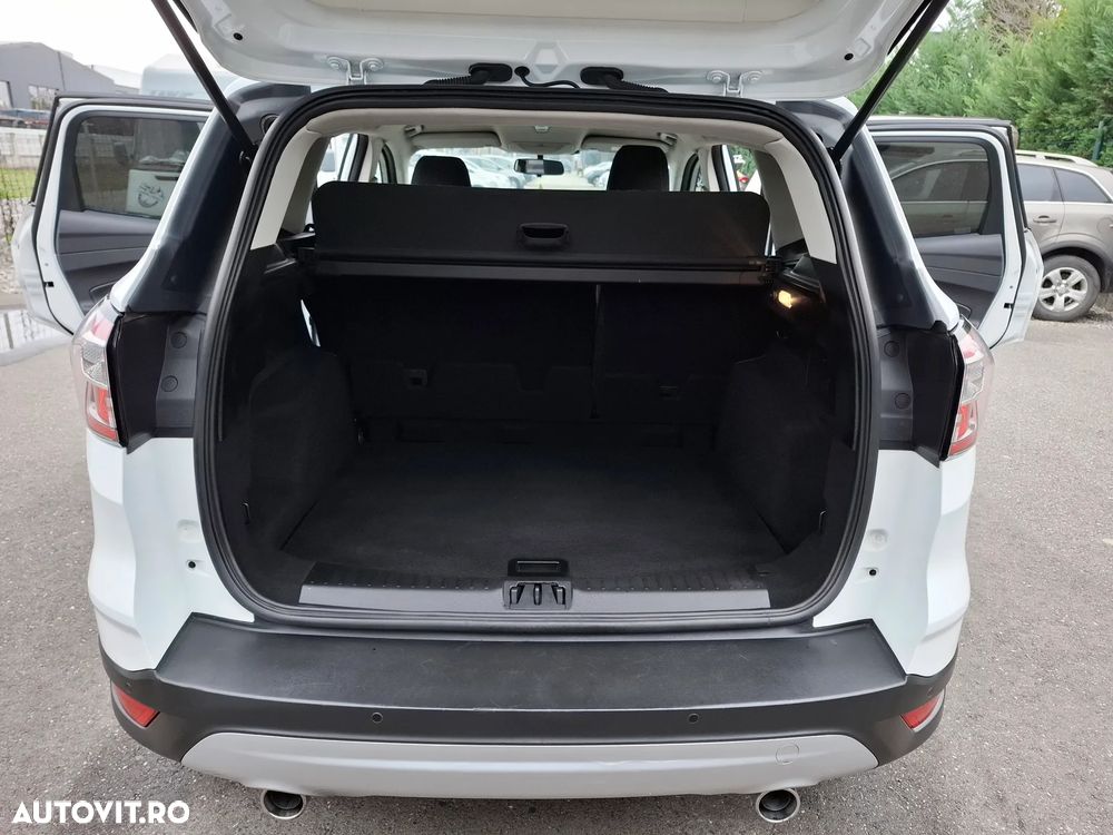 Ford Kuga - 15
