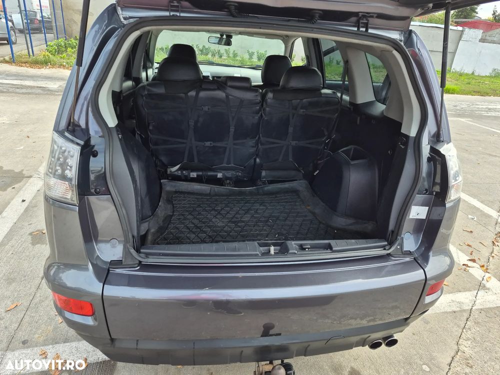 Mitsubishi Outlander 2.2 DI-D 4WD Instyle - 17
