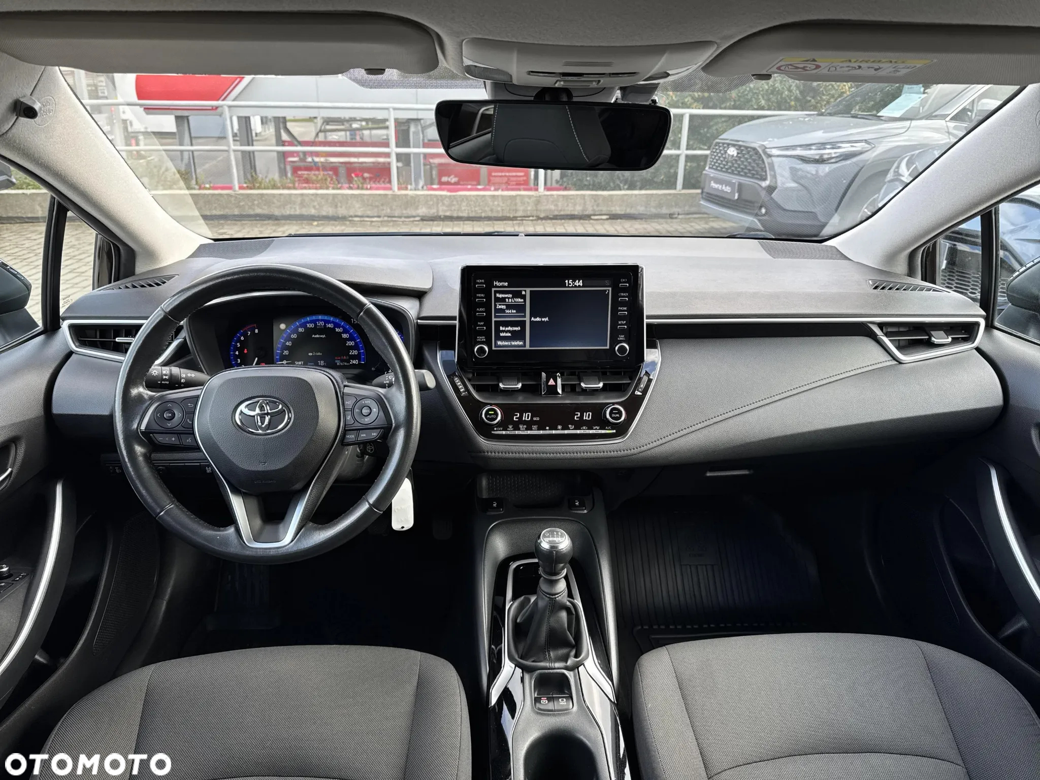 Toyota Corolla 1.6 Comfort - 14