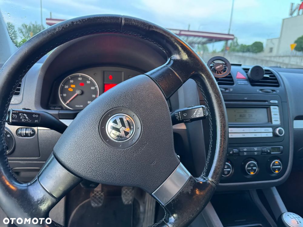 Volkswagen Golf - 13