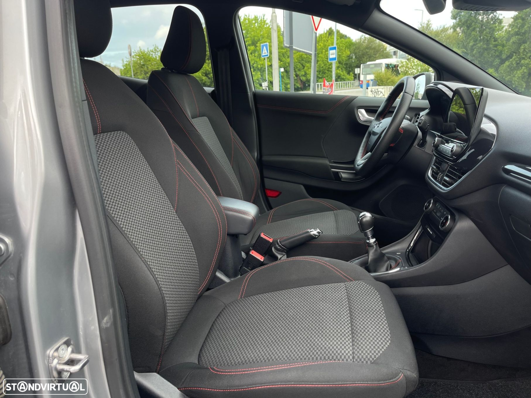 Ford Puma - 40