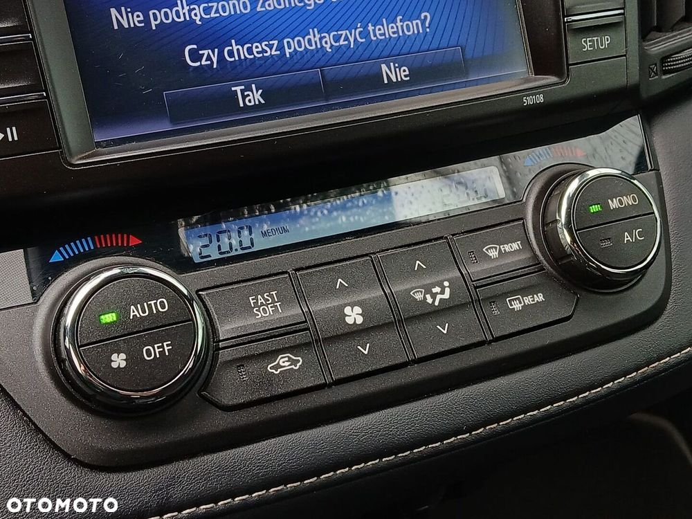 Toyota RAV4 Hybrid Premium 4x2 - 23