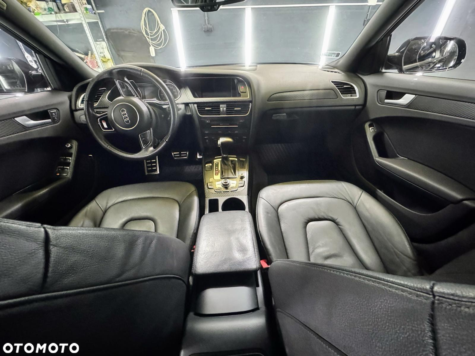 Audi A4 2.0 TDI Multitronic - 9