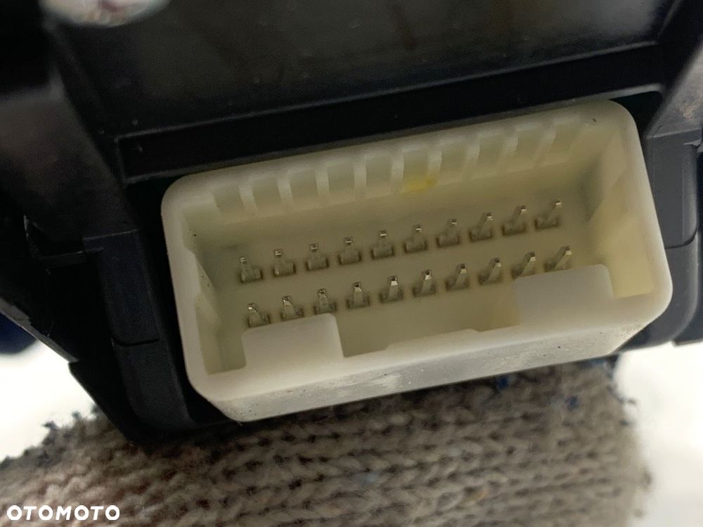 PRZEŁĄCZNIK SZYB  LEXUS NX (_Z1_) 2014 - 2022 300h AWD (AYZ15_) 114 kW [155 KM] Hybryda silnik - 4