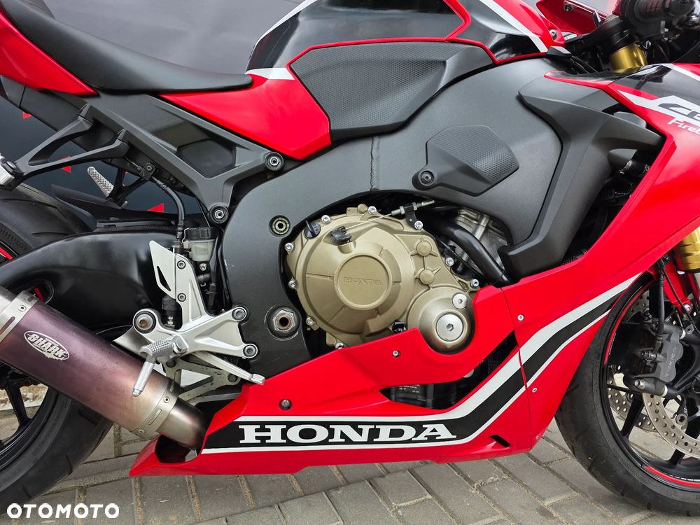 Honda CBR - 12