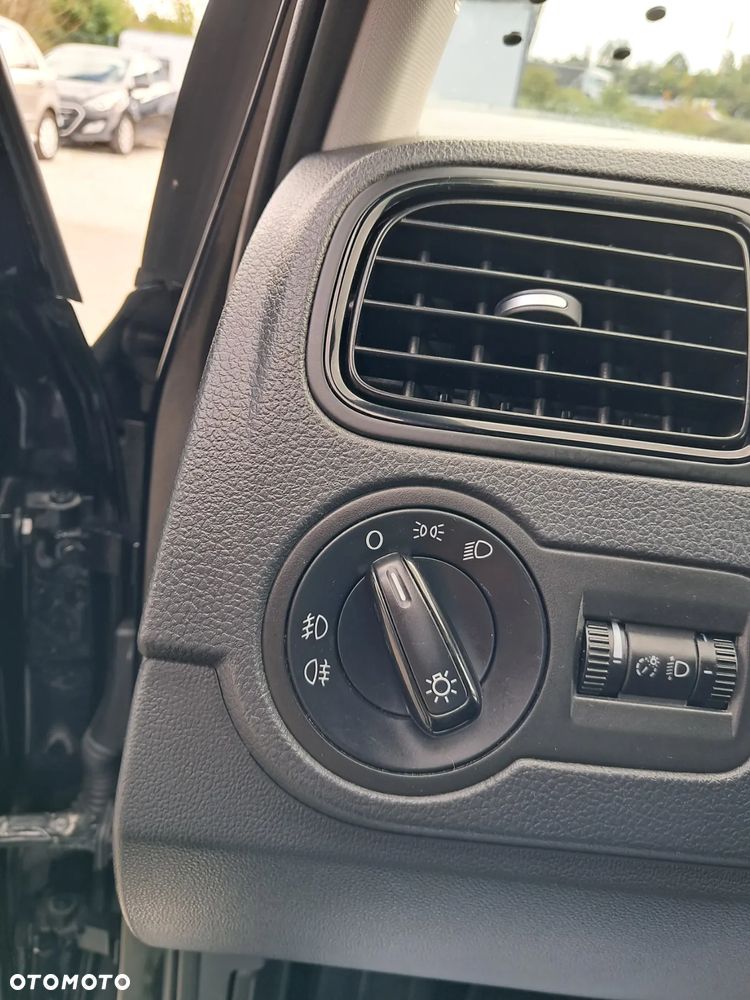 Volkswagen Polo - 25