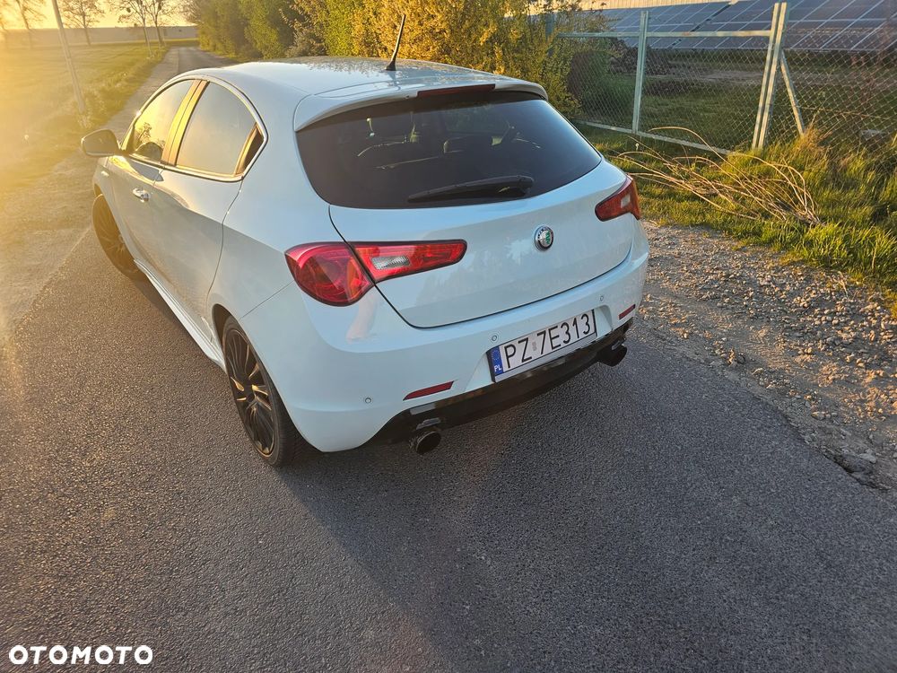 Alfa Romeo Giulietta - 6