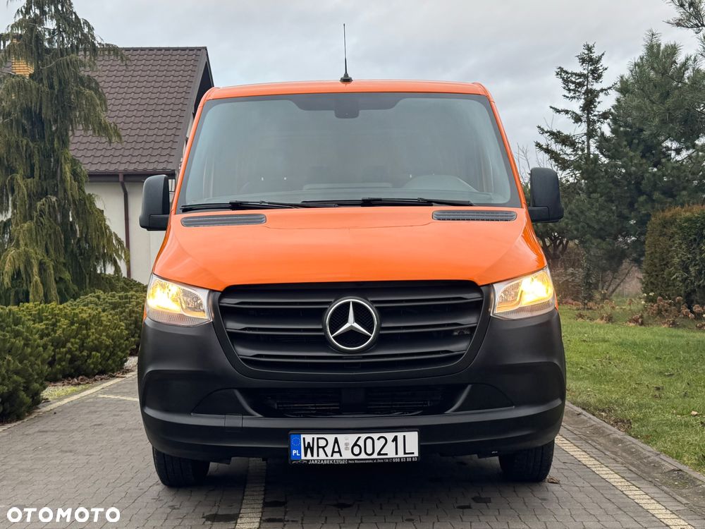 Mercedes-Benz Sprinter - 32