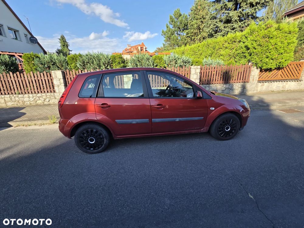 Ford Fiesta 1.4 Ambiente - 3