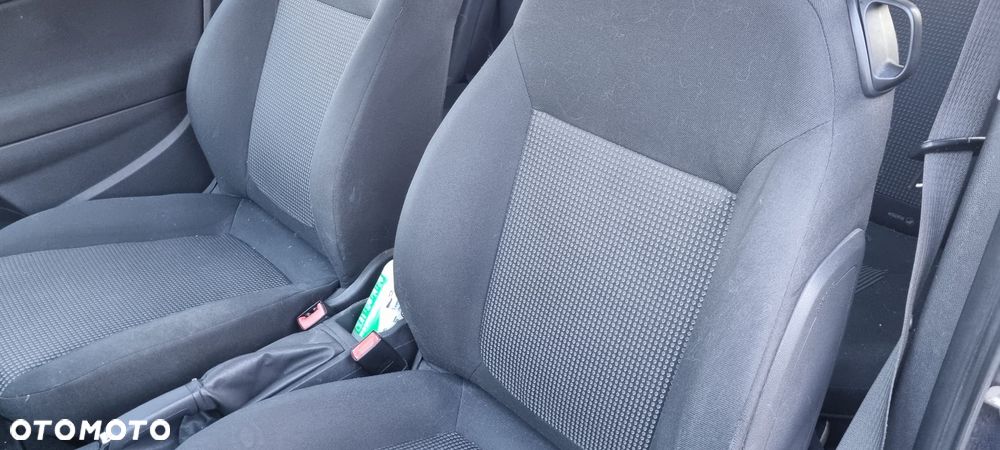 Opel Corsa 1.2 16V Cosmo - 4