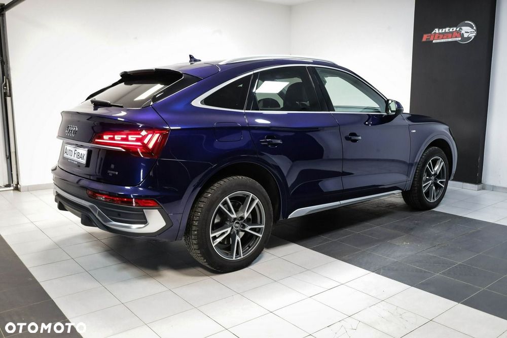 Audi Q5 Sportback - 13