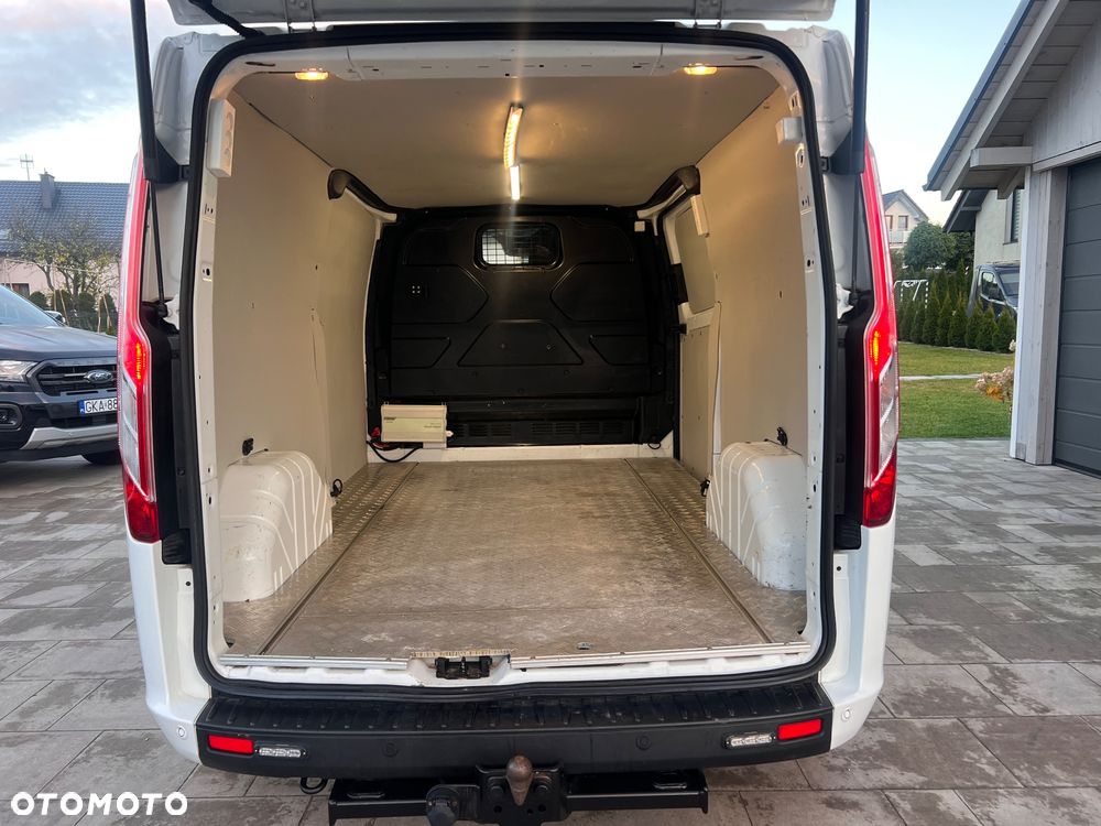 Ford Transit Custom - 27