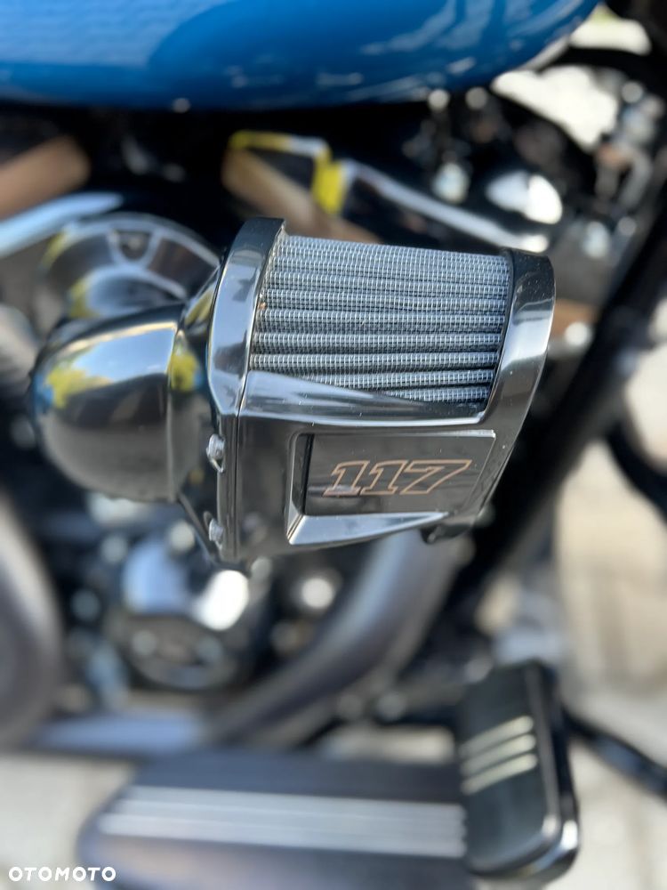 Harley-Davidson Touring Road Glide - 18