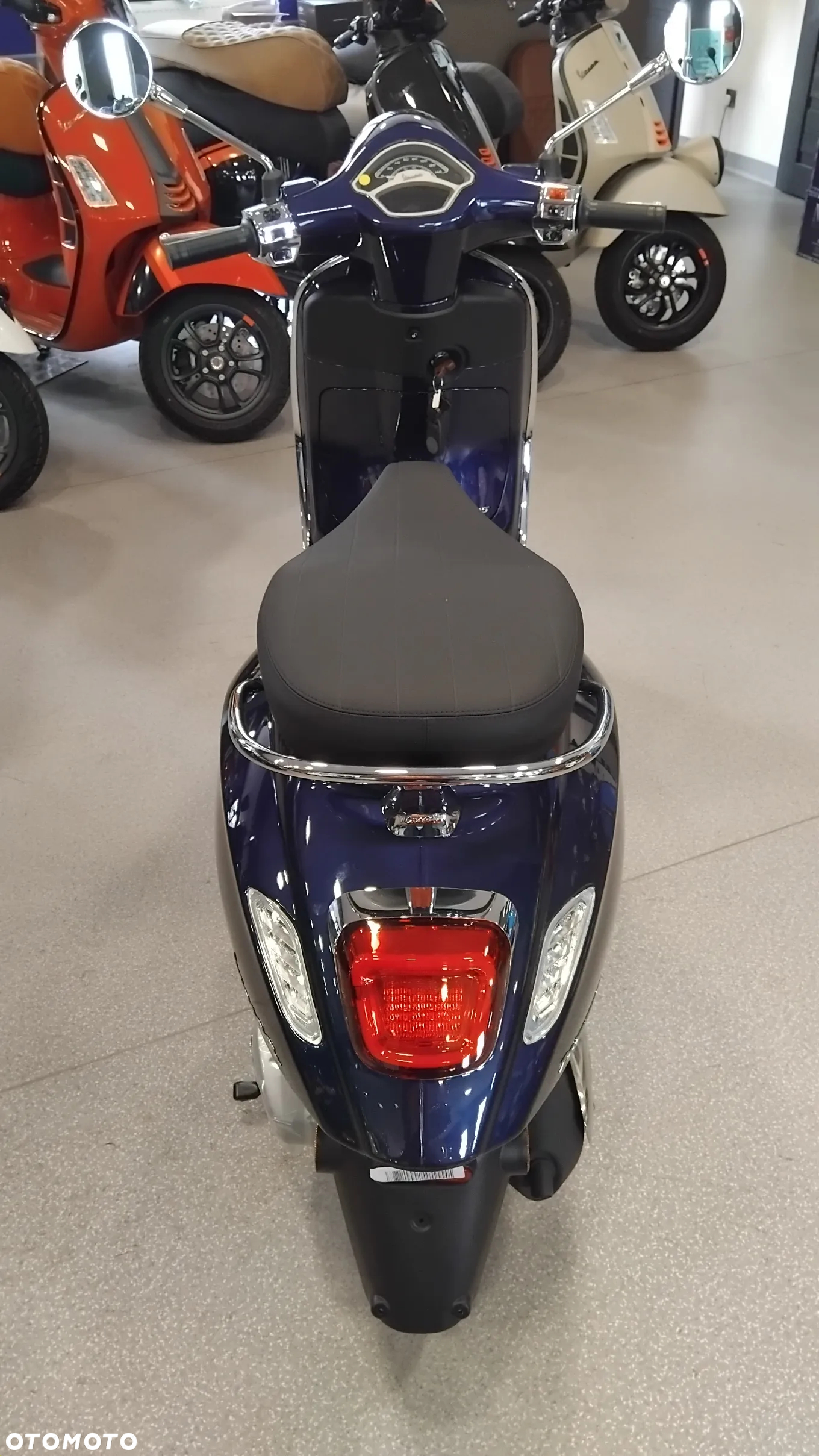 Vespa Primavera - 3