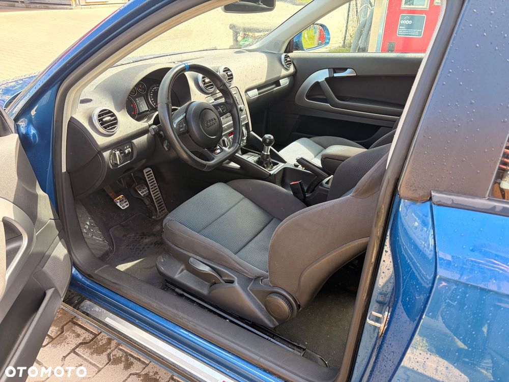 Audi A3 3-drzwiowe 2.0 TDI Ambiente - 10