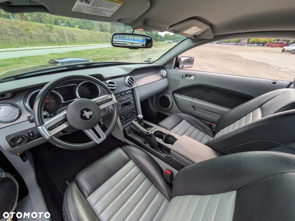 Ford Mustang 4.6 V8 Mach 1 - 16