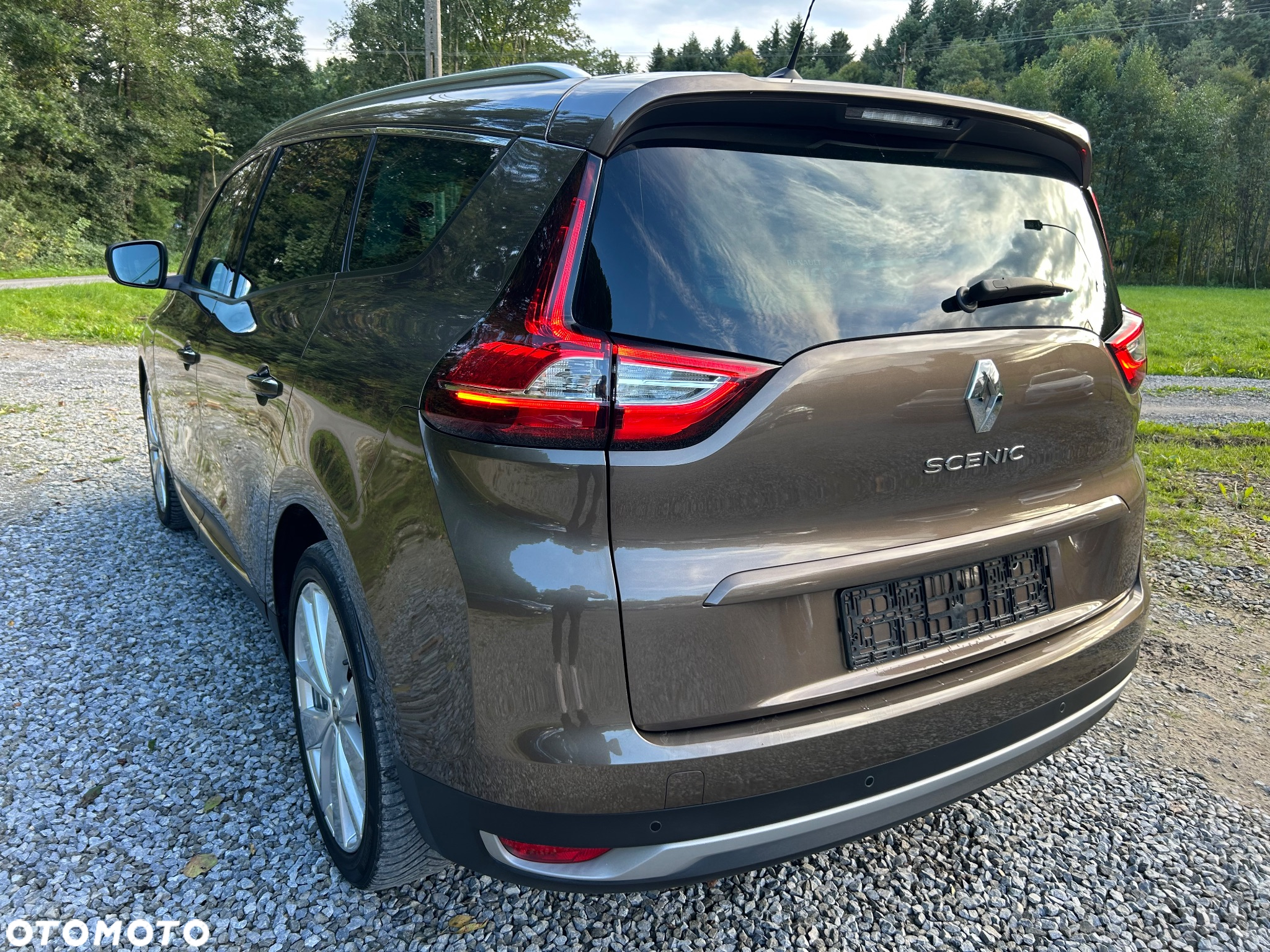 Renault Grand Scenic ENERGY TCe 140 LIMITED - 5