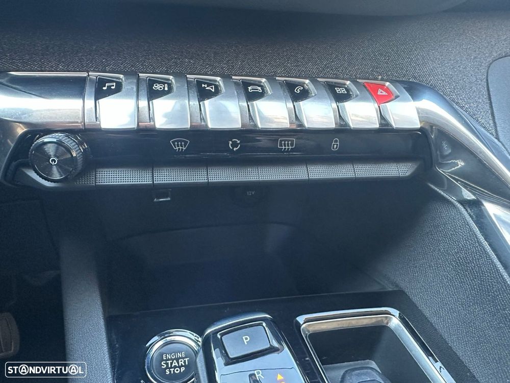 Peugeot 5008 1.2 PureTech Allure Pack EAT8 - 13