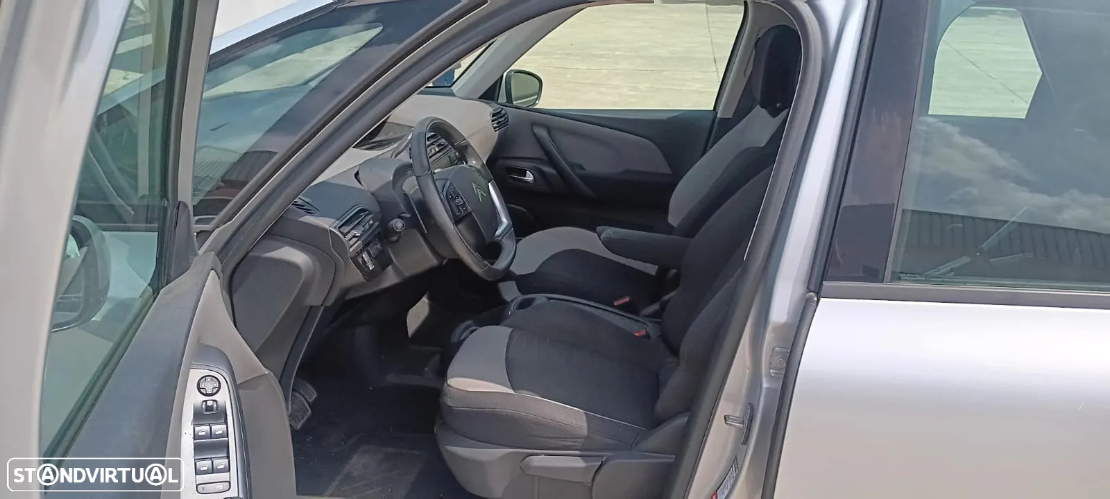 Citroën C4 Picasso 1.6 HDi Attraction ETG6 - 4