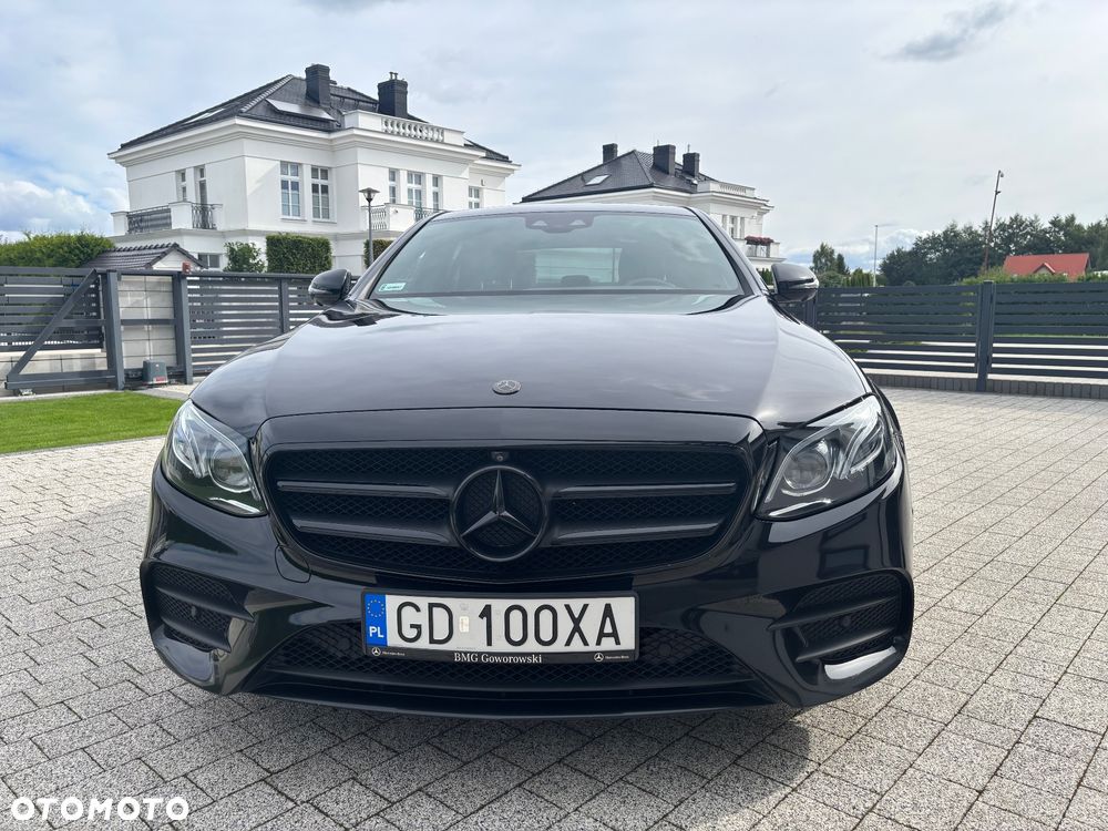 Mercedes-Benz Klasa E 220 d 4-Matic 9G-TRONIC - 1