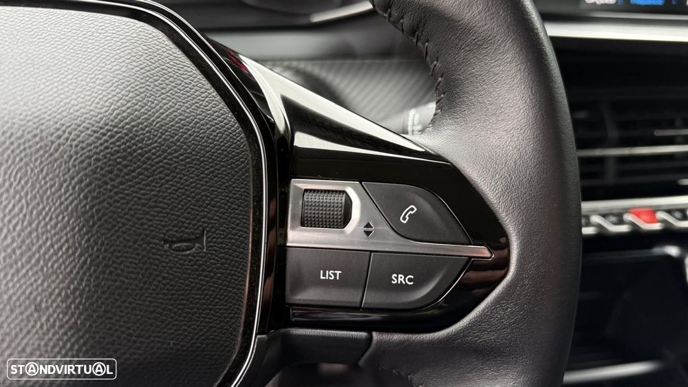 Peugeot 208 1.2 PureTech Active Pack - 19