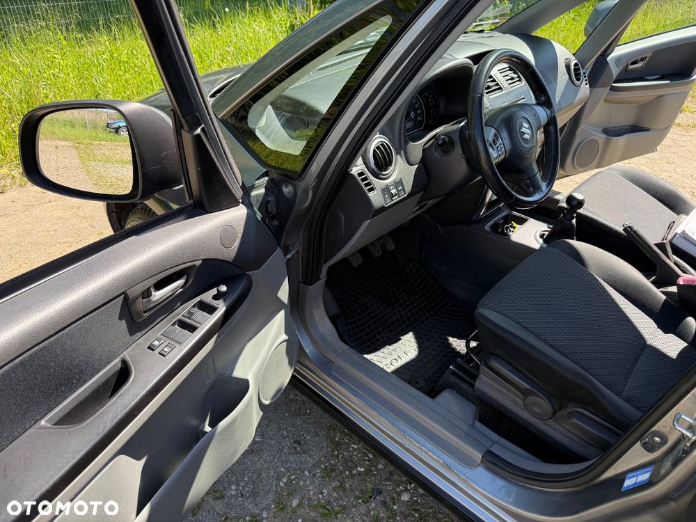 Suzuki SX4 - 14