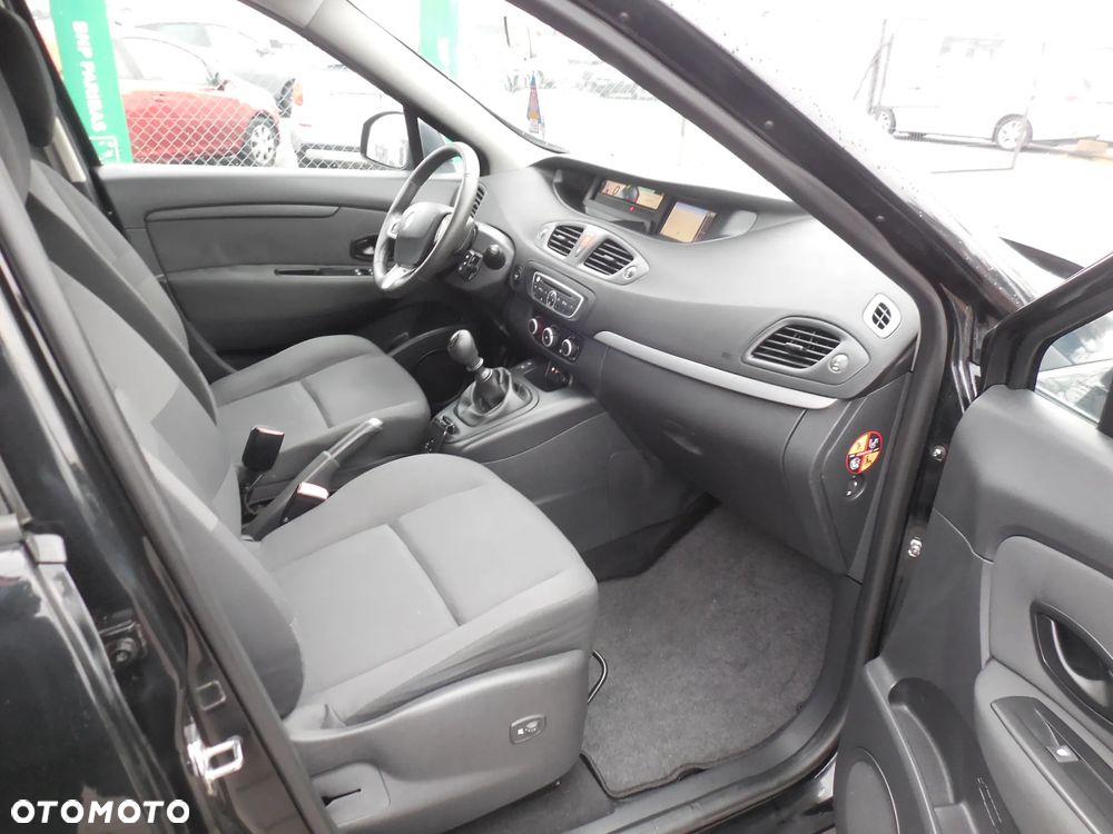 Renault Scenic 1.6 16V 110 Authentique - 9