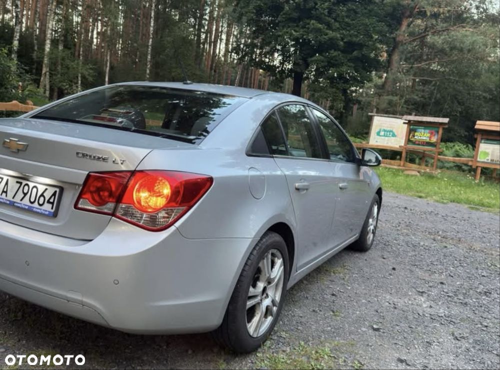 Chevrolet Cruze - 2