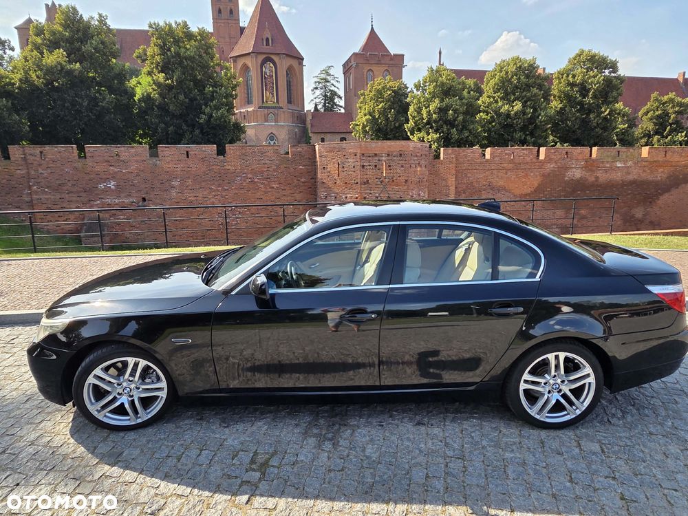 BMW Seria 5 520d - 1