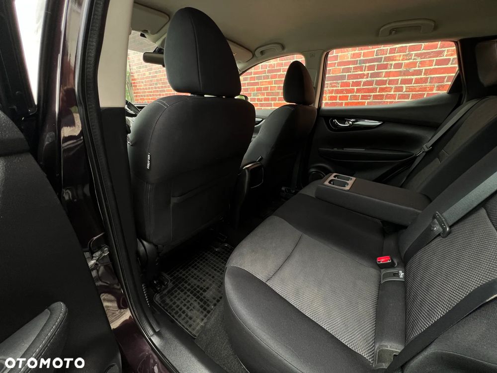 Nissan Qashqai - 11