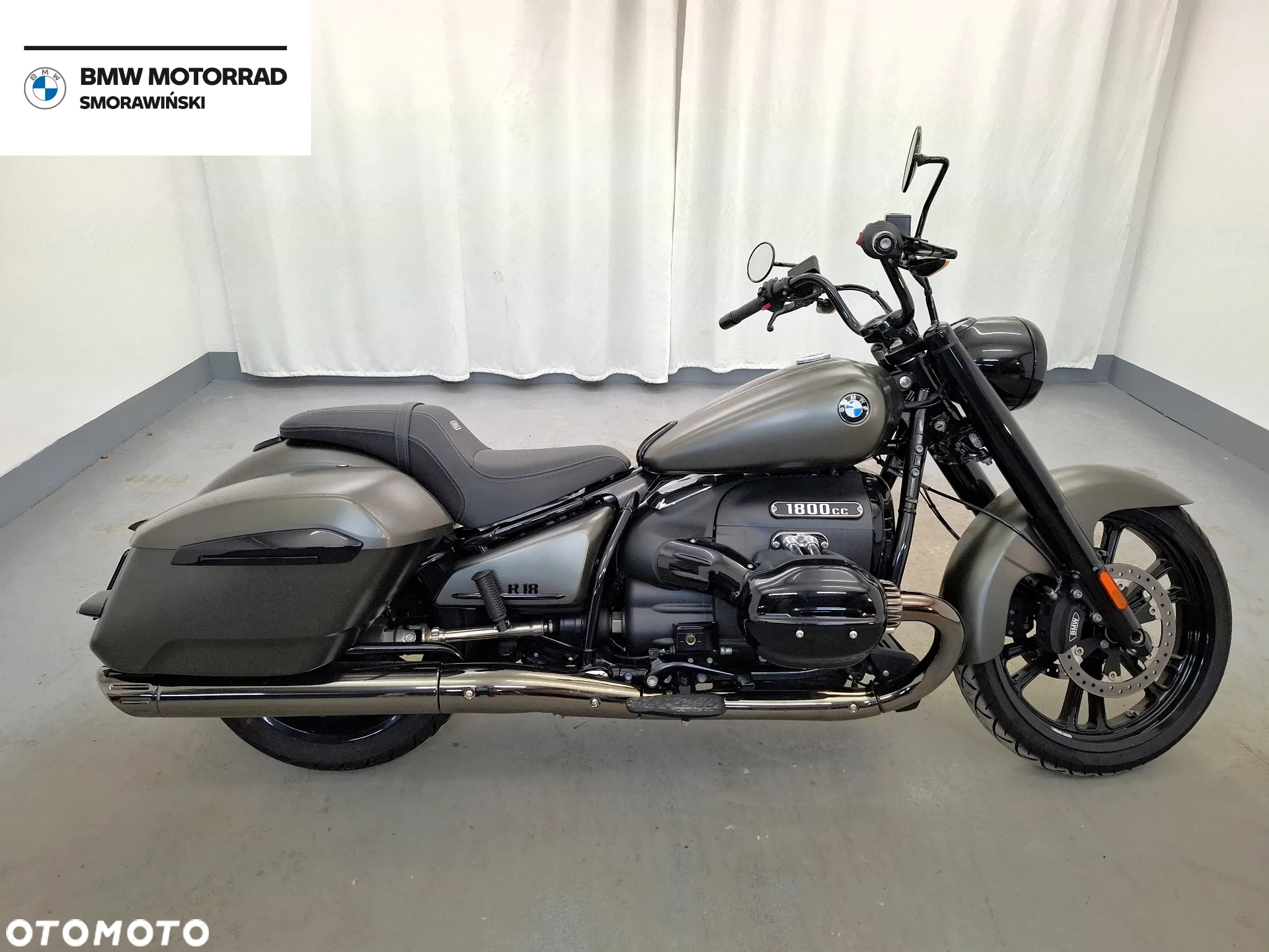 BMW R - 8