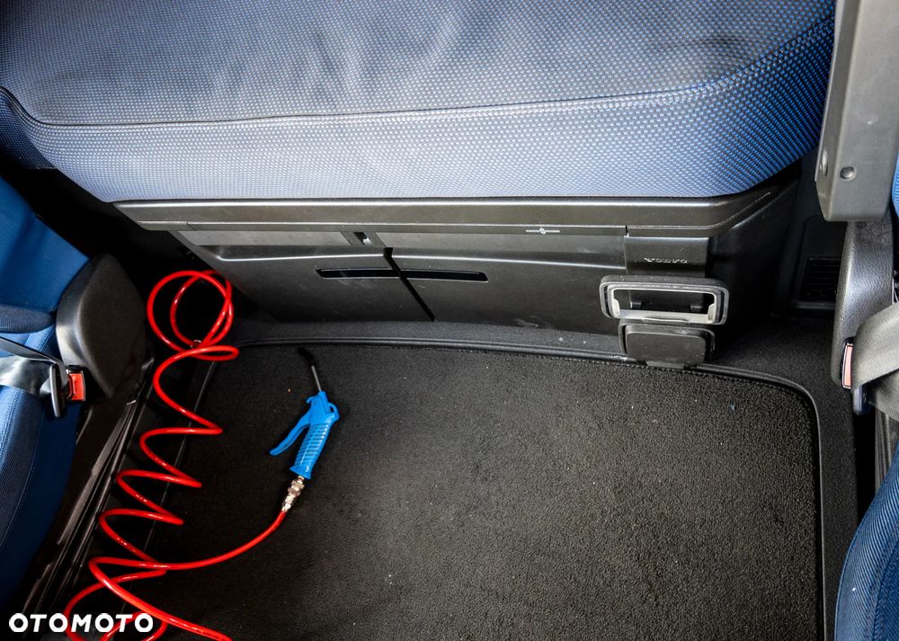 Volvo FH 460 FT I-SAVE - 11