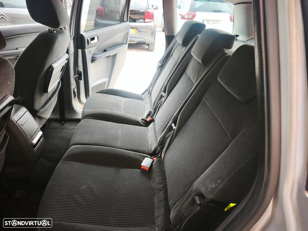 Ford Focus C-Max 1.6 TDCi Ghia - 15