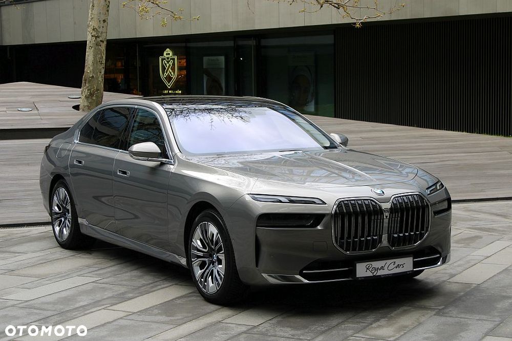 BMW Seria 7 740d xDrive mHEV sport - 2