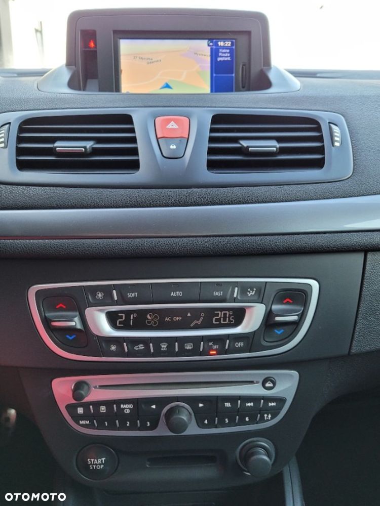 Renault Megane TCe 180 GT - 23