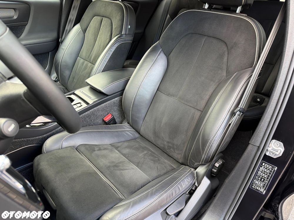 Volvo XC 40 T3 Geartronic RDesign - 33