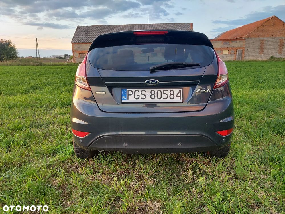 Ford Fiesta - 5