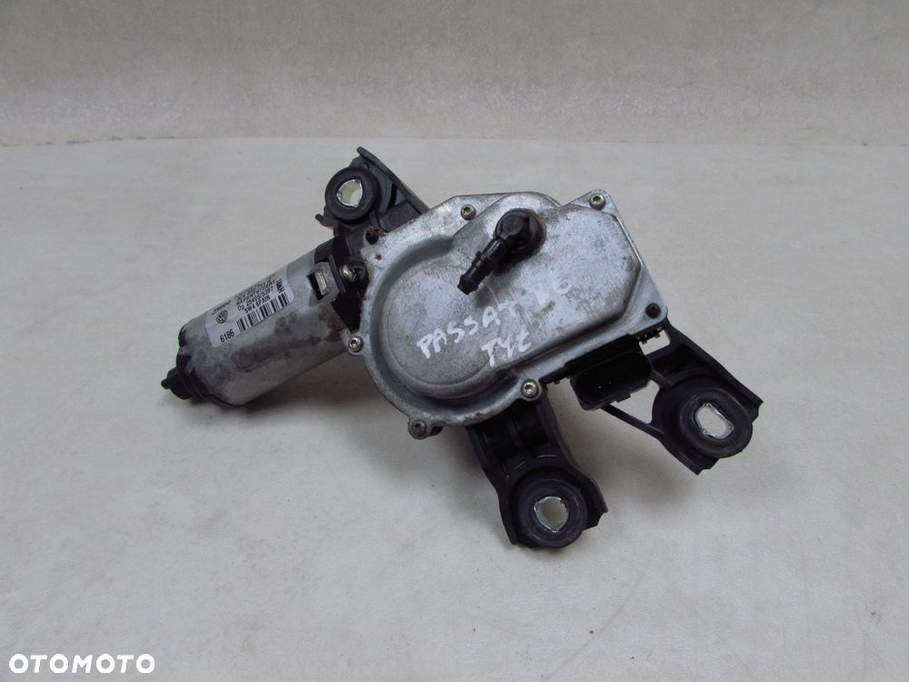 VW PASSAT B6 B7 KOMBI 05-15 SILNICZEK WYCIERACZKI  KLAPY TYL 3C9955711A - 2