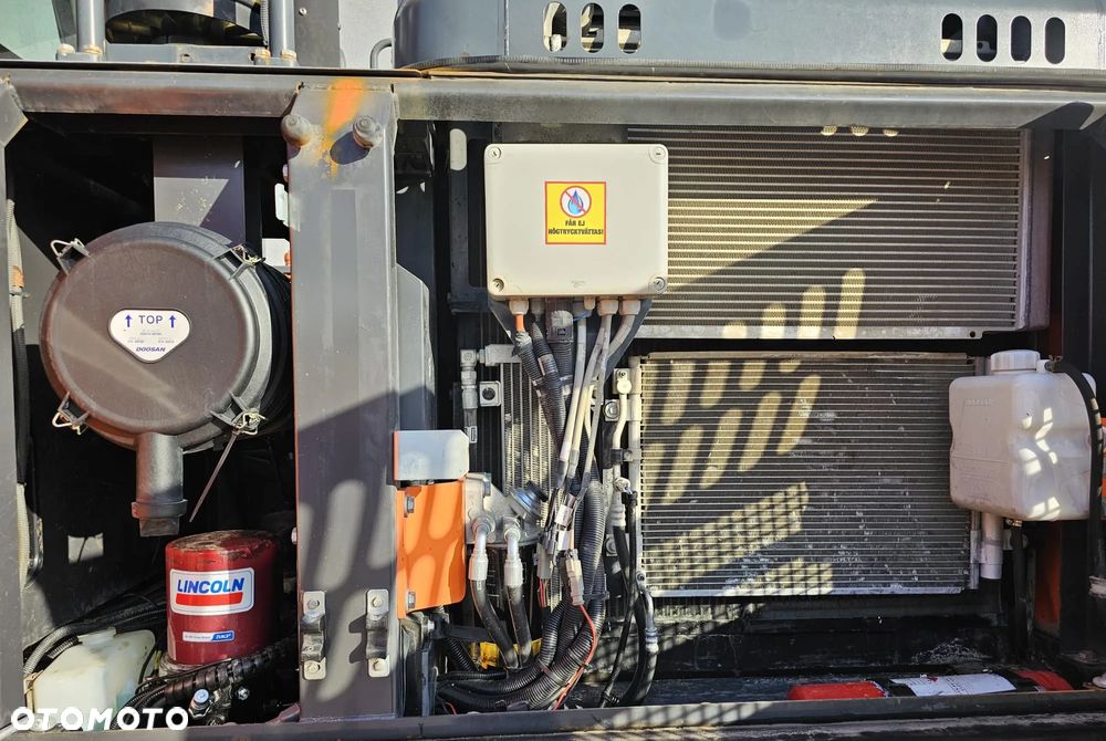 Doosan DX235LC-5 - 13
